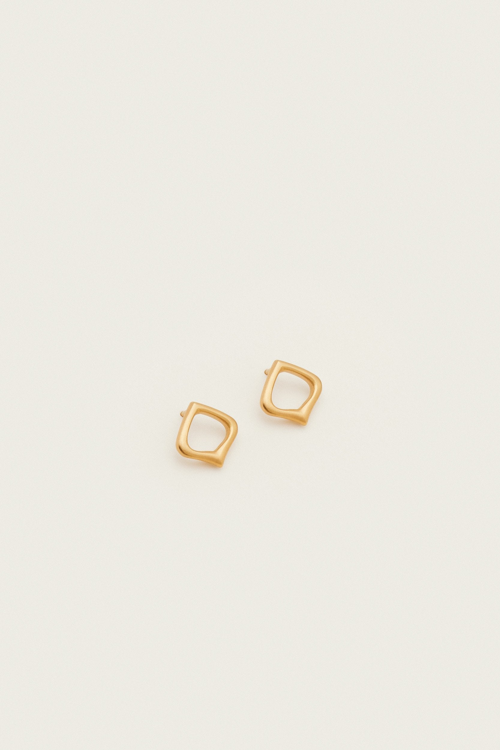 Essence of Persia Gold Studs