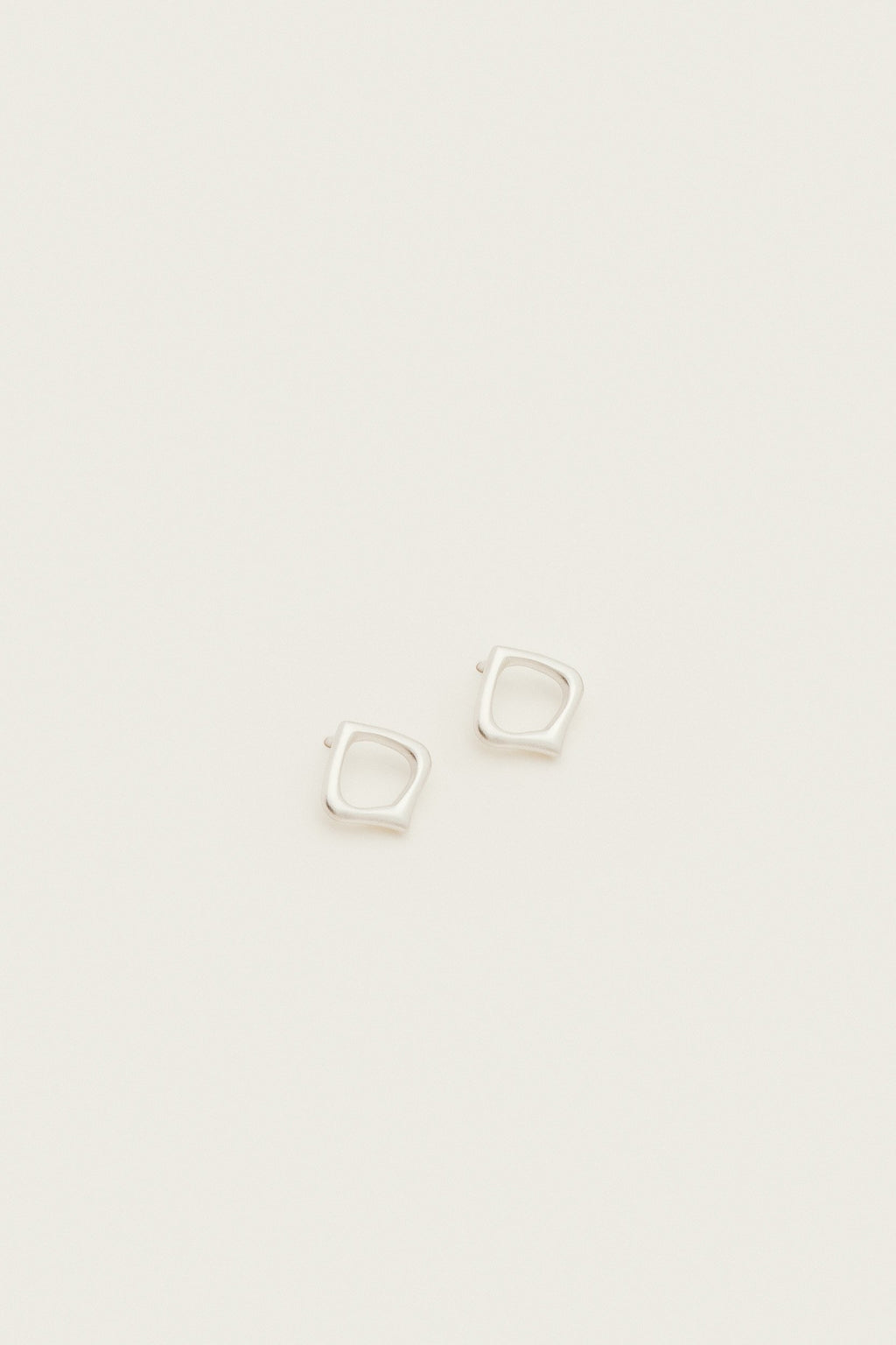 Essence of Persia Silver Studs