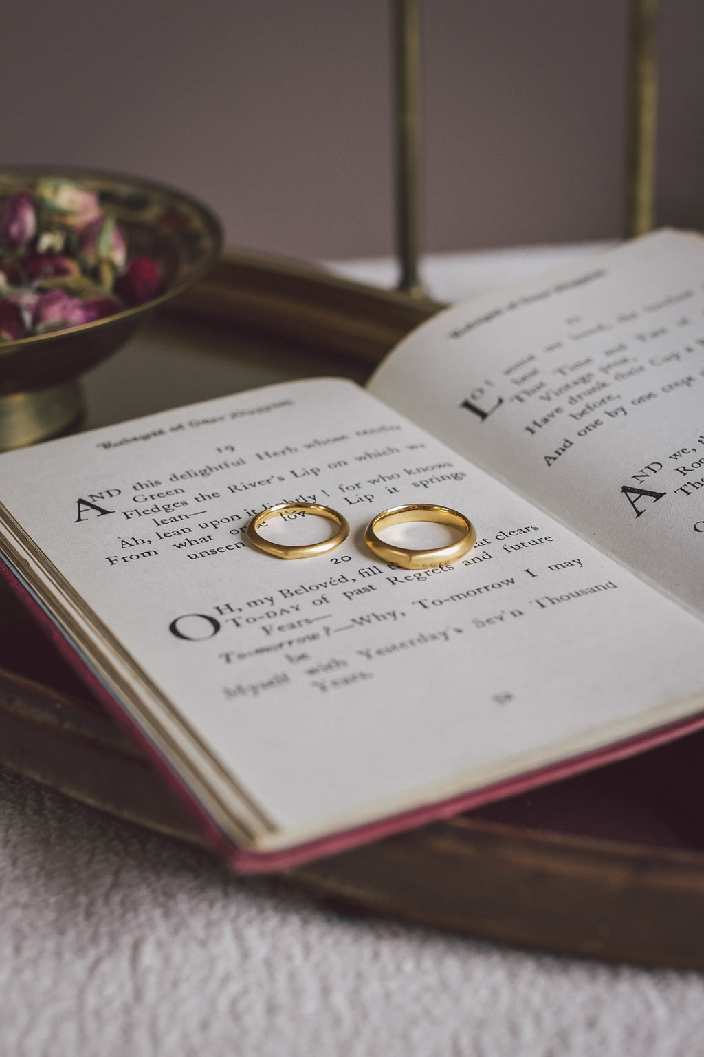 Aroosi Wedding Bands