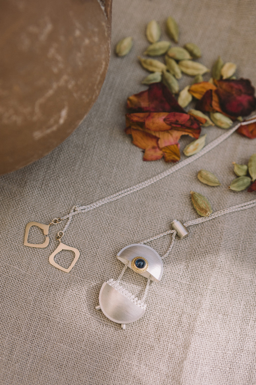 Open Darya Locket in two pieces. 